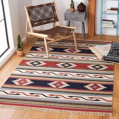 SAFAVIEH Kilim Juliann Southwestern Wool Fringe Rug