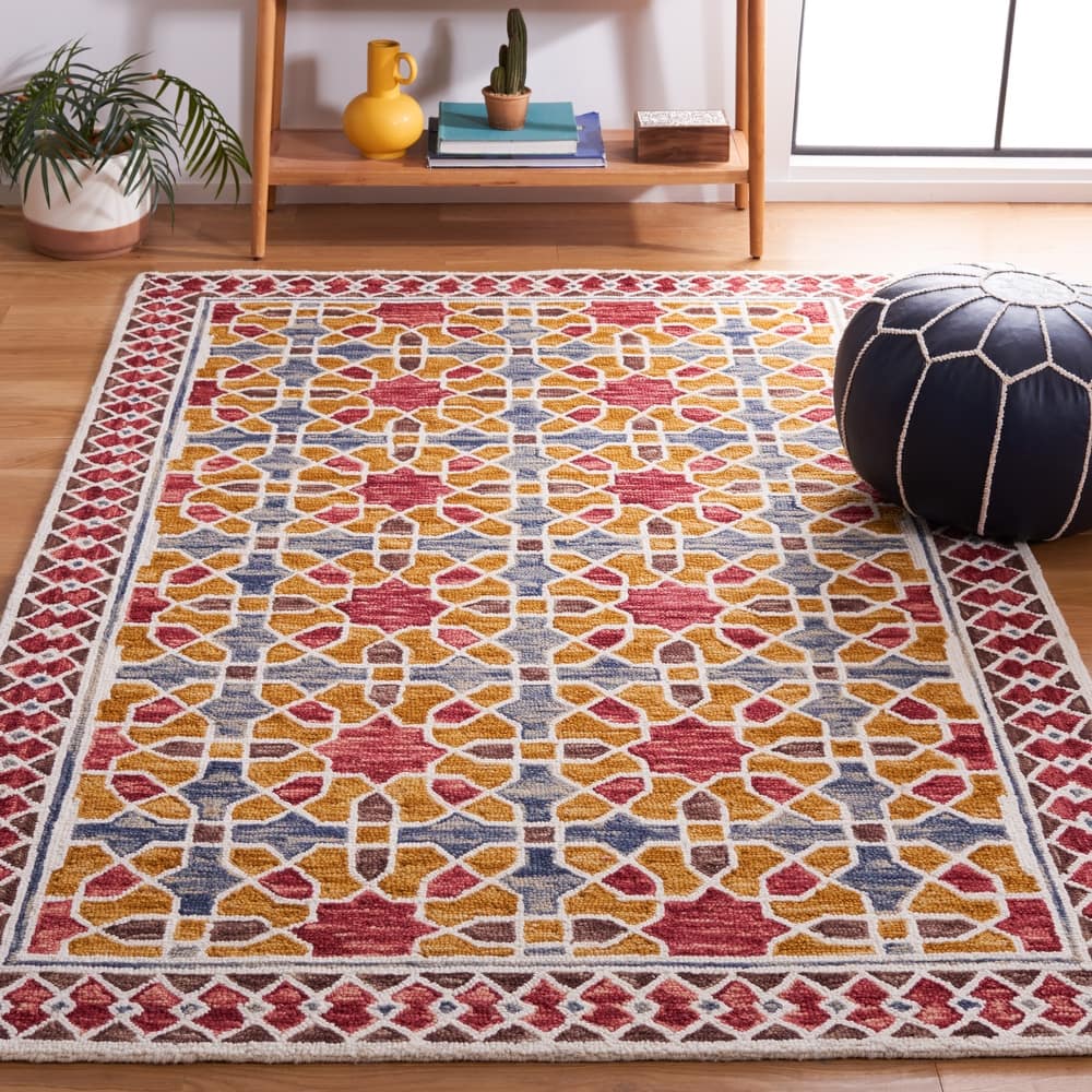 SAFAVIEH Handmade Aspen Reglindis Wool Rug