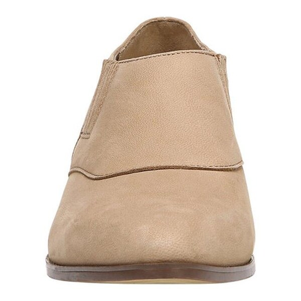 naturalizer blythe bootie