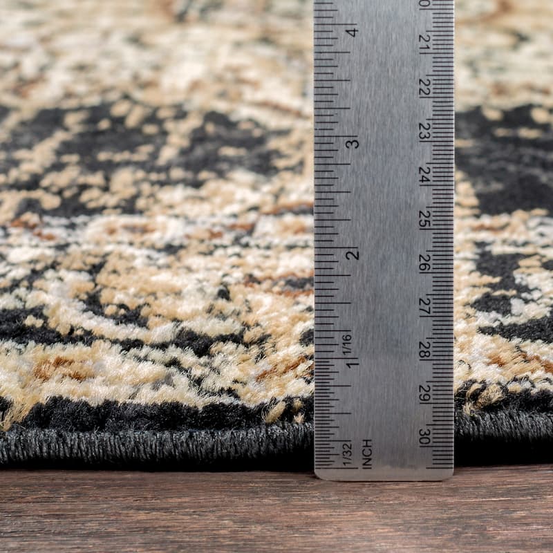 Sheridan Traditional Black Area Rug - 7' 9" x 11' 2"
