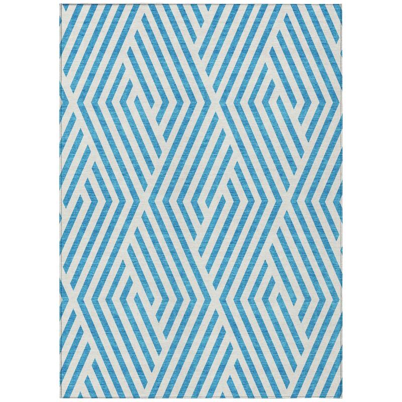 Machine Washable Indoor/ Outdoor Modern Diamonds Chantille Rug