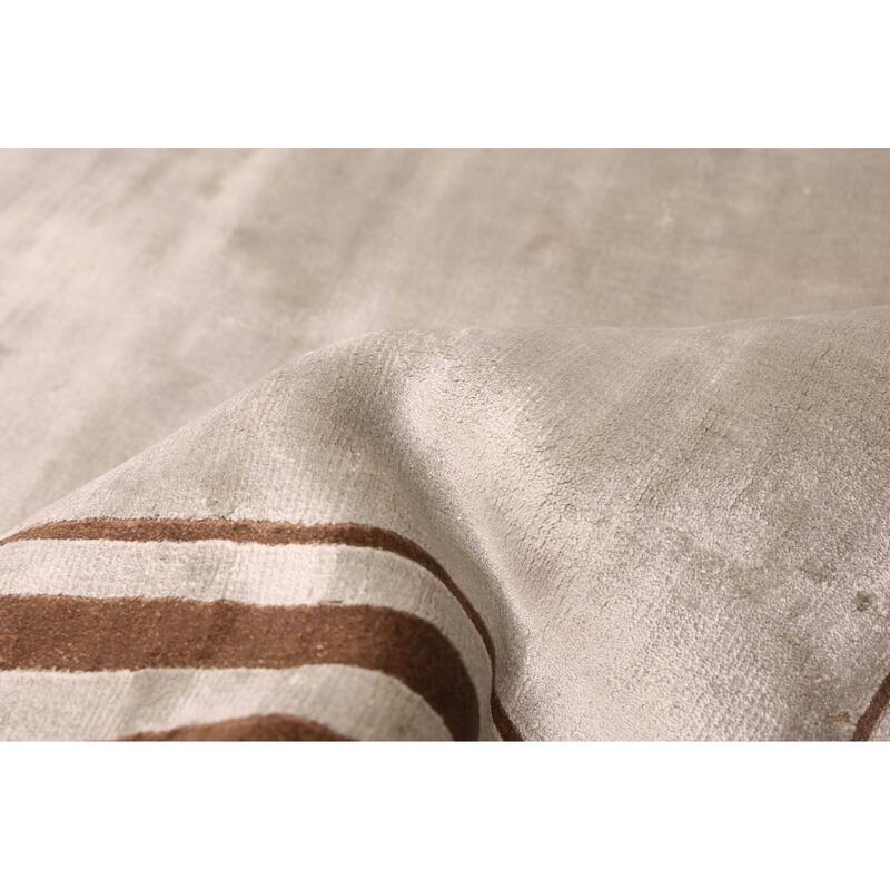 ECARPETGALLERY Hand Loomed Kashkuli Gabbeh Light Grey Viscose Rug - 5'4 x 7'7