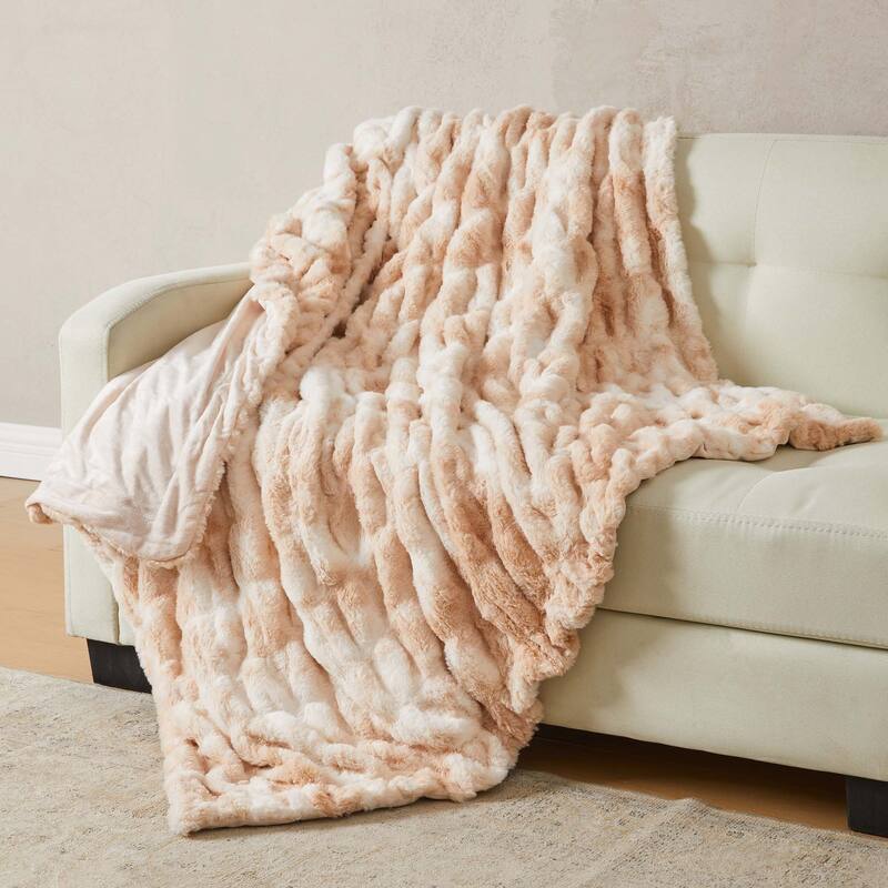 Luxurious Ruched Faux Fur Reversible Microfiber Throw