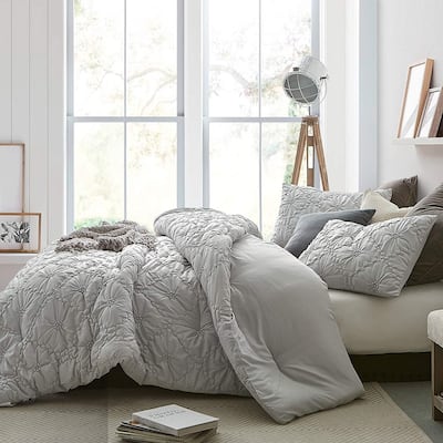 Farmhouse Morning Glacier Grey Textured Oversized Comforter