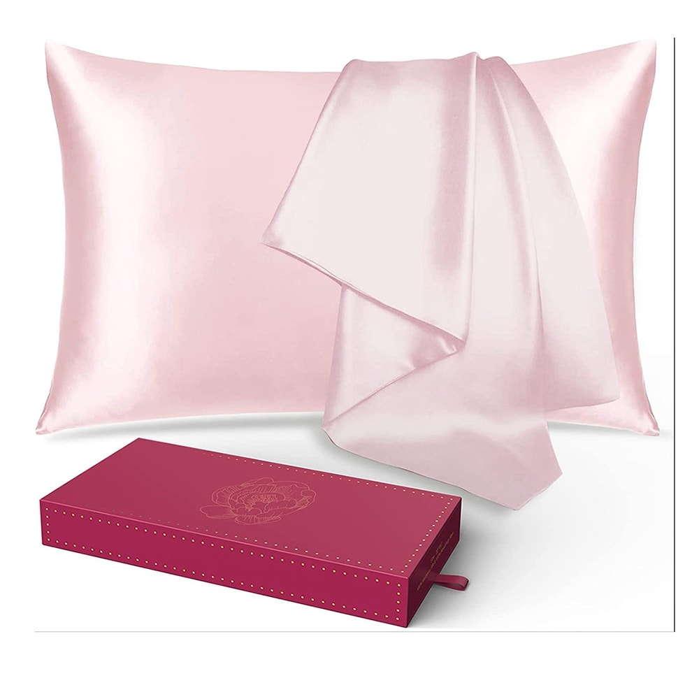 SATIN PILLOWCASES---ZIPPERED---KING SIZE---PINK---NICE & SOFT-A GREAT GIFT 2 