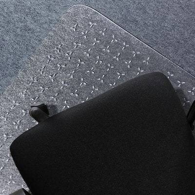 Cleartex® TrYlok® Vinyl Rectangular Chair Mat for Low Pile Carpets up to 1/4"