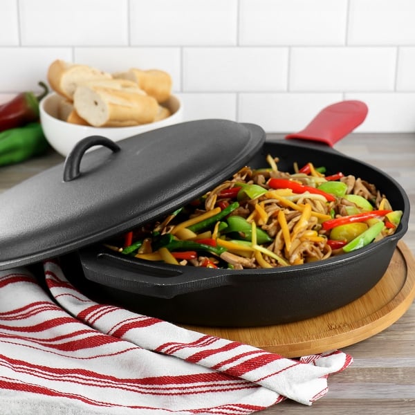 MegaChef 12 Inch PreSeasoned Cast Iron Skillet with Cast Iron Lid