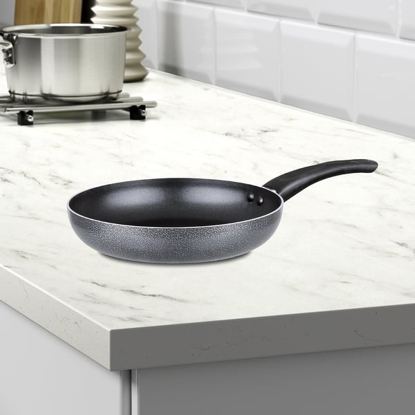 https://ak1.ostkcdn.com/images/products/is/images/direct/f32f6bce5c85ff385721e8a315e67420ad296047/Brentwood-Wok-Aluminum-Non-Stick-9.5%22-Gray.jpg?impolicy=medium