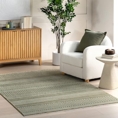 Nuloom Lavender Geometric Fringe Area Rug