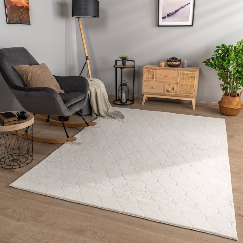 Soft Washable Area Rug with Diamond High-Low Effect - cream - 5'3" x 7'3"
