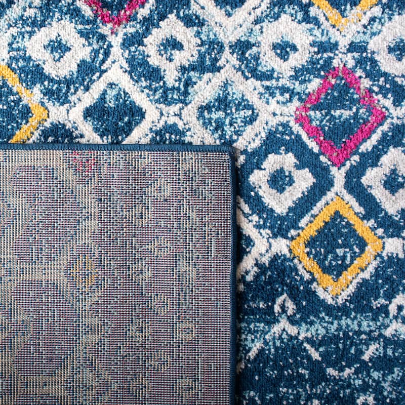 SAFAVIEH Amsterdam Bridget Moroccan Boho Rug