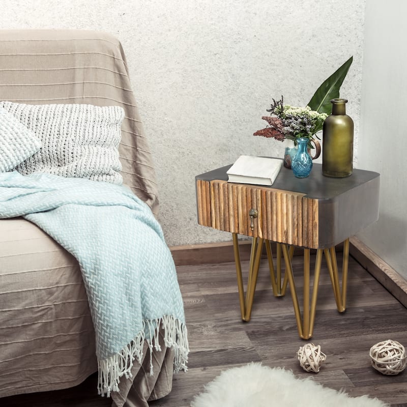 Vintage-Inspired Nightstand with Drawer, 18" Mango Wood Bedside Table