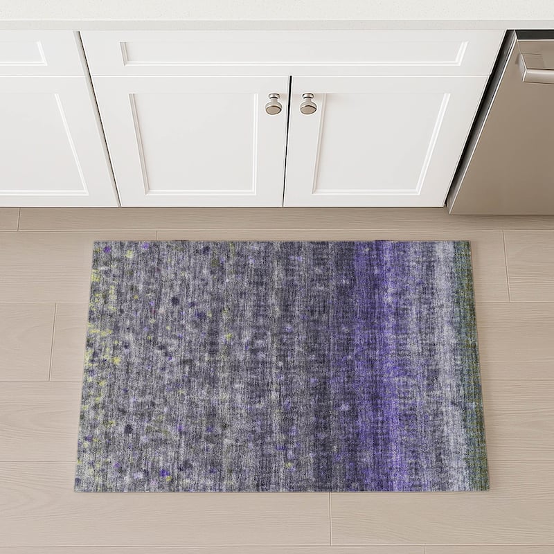 Machine Washable Indoor/ Outdoor Abstract Ombre Chantille Rug