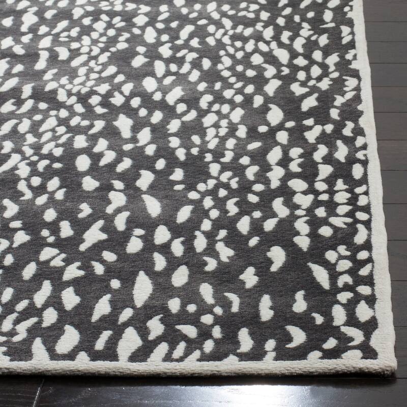 SAFAVIEH Handmade Marbella Goril Modern Polyester Rug