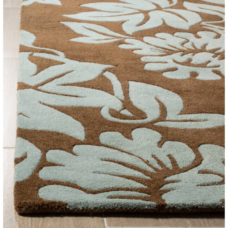SAFAVIEH Handmade Soho Kassie Floral N.Z. Wool Rug