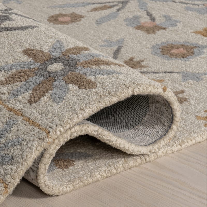 Folklore Wool Area Rug