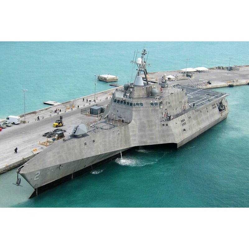 USS Independence (LCS-2) Medium