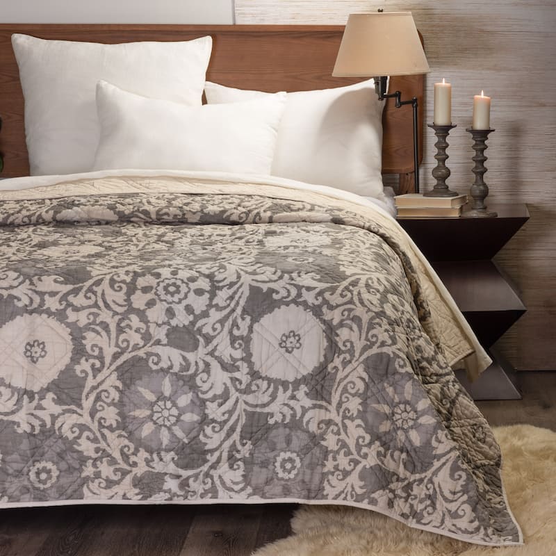Mirabelle Quilt Set