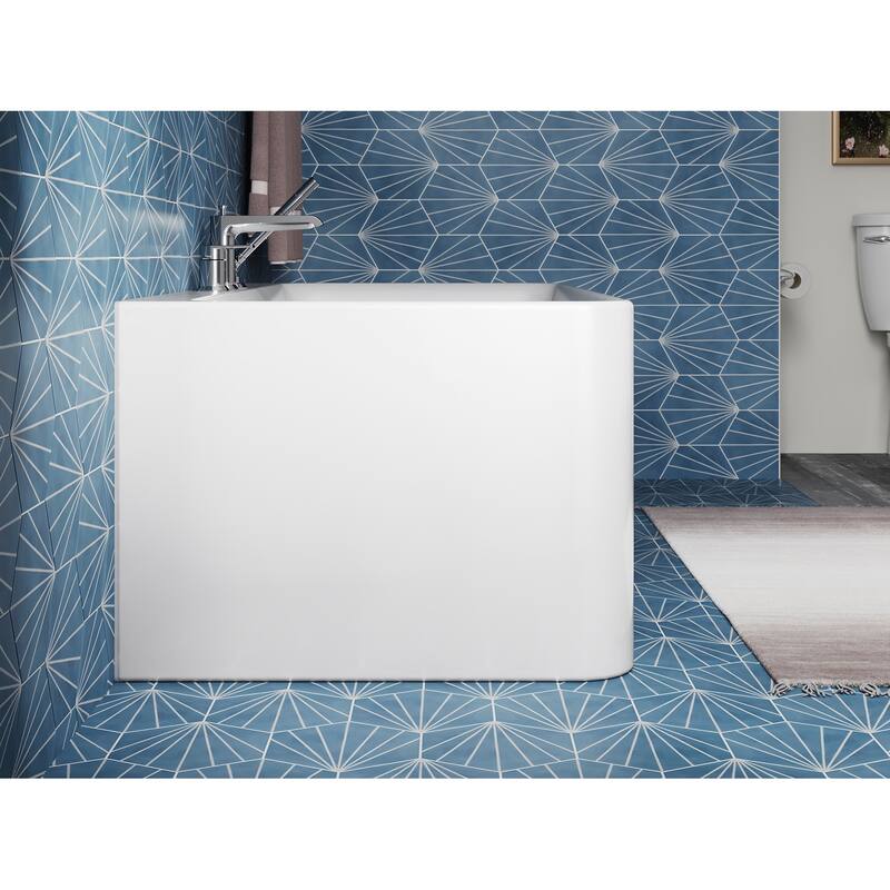 Sterling Unwind 60" Free Standing Acrylic Soaking Tub with Center