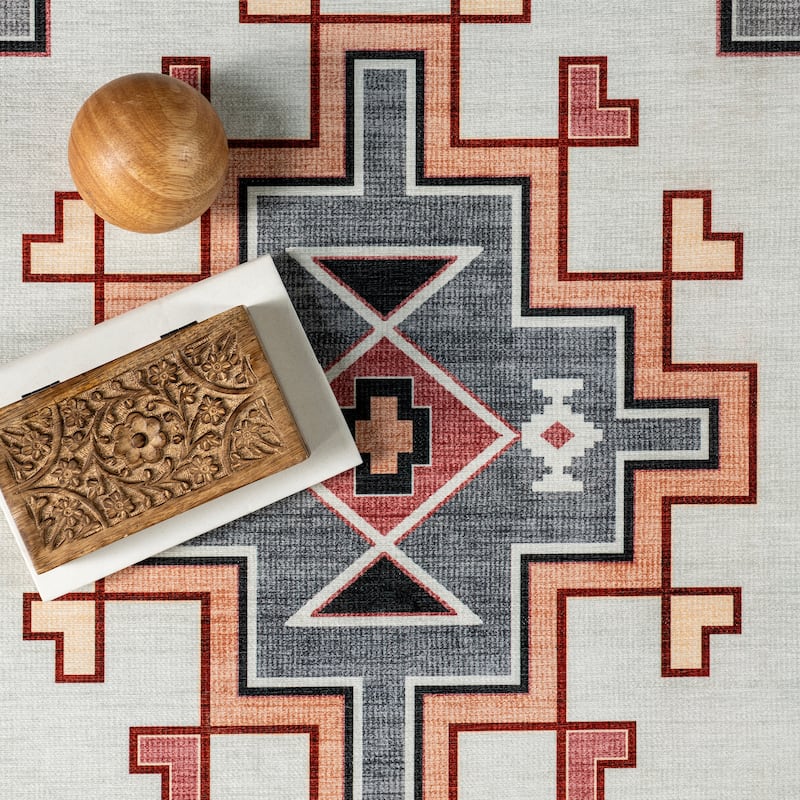 Nuloom Lynx Southwestern SplashGuard Machine Washable Area Rug