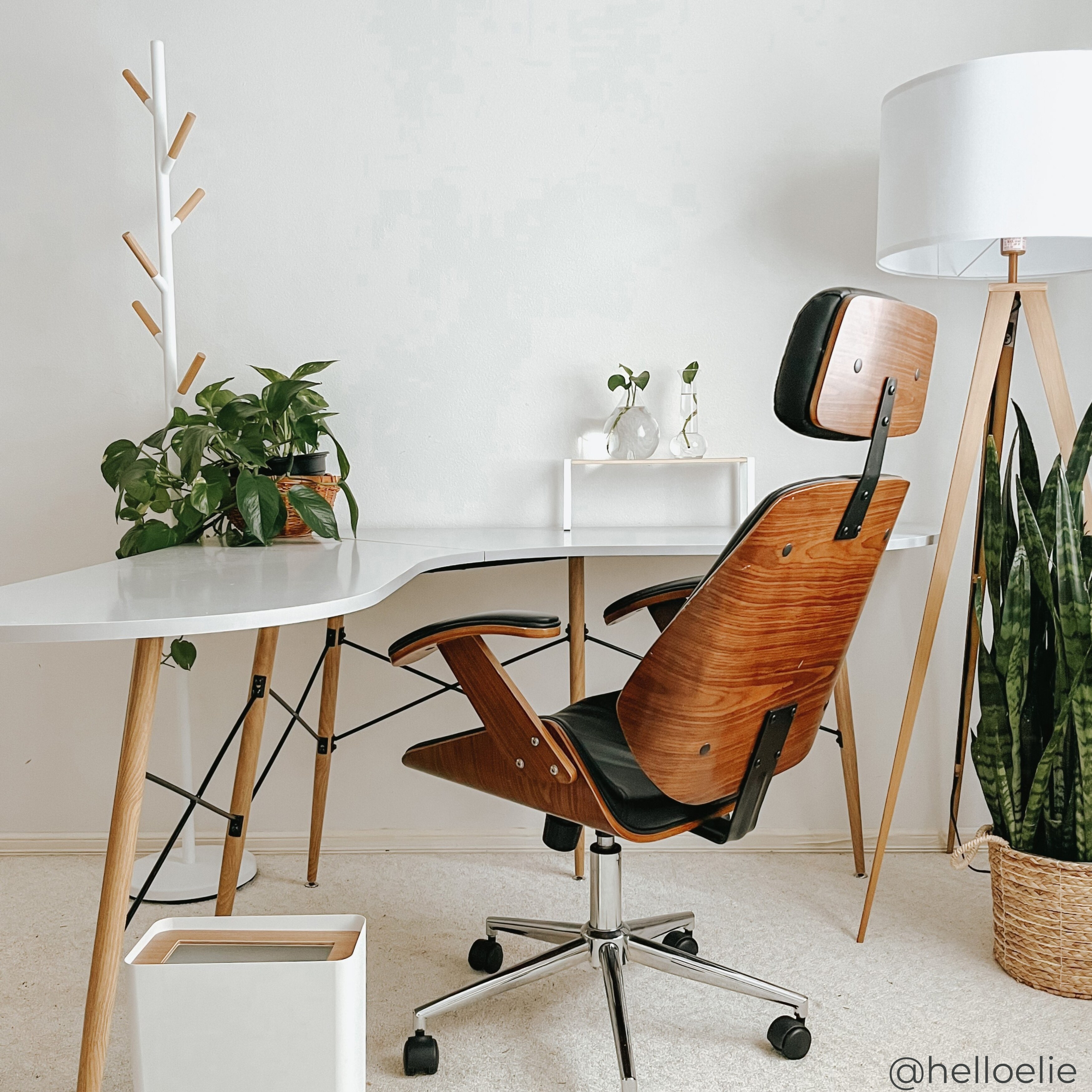 Versanora romanza tripod floor lamp shade on sale