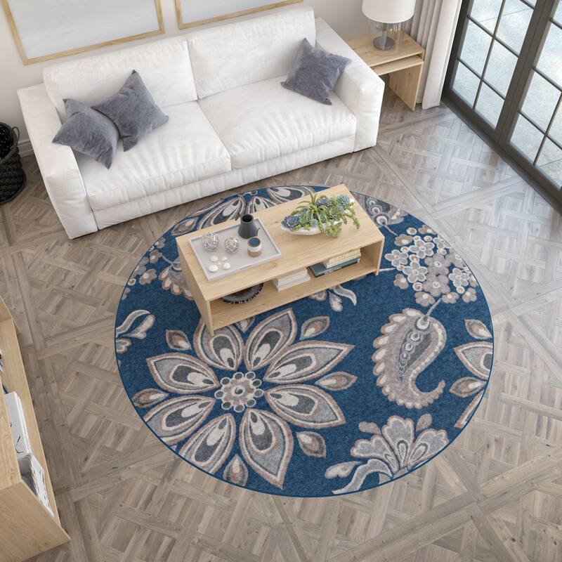 Hamilton Transitional Floral Indoor Area Rug