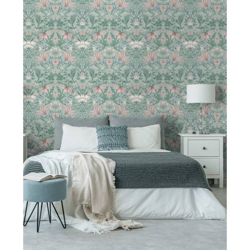 Vintage Floral Non-Pasted Wallpaper – 396 in x 20.8 in