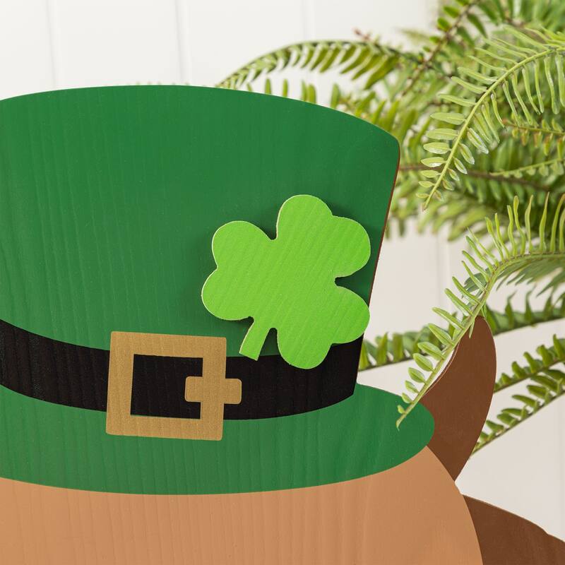 Glitzhome 24"H St. Patrick's Wooden Highland Cow Porch Sign