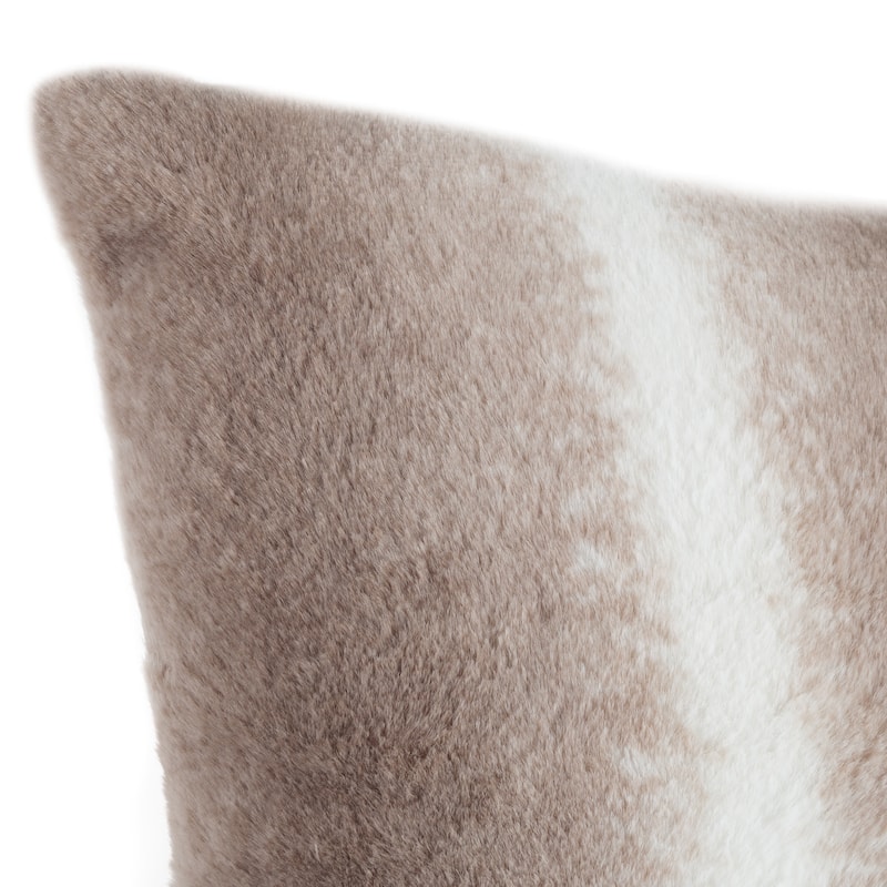 Hastings Home Set of Faux Rabbit Fur Throw Pillows, Gray