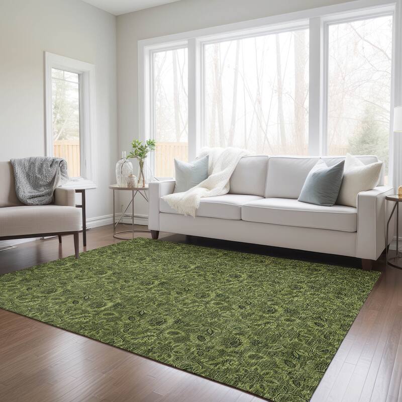 Machine Washable Indoor/ Outdoor Chantille Floral Rug