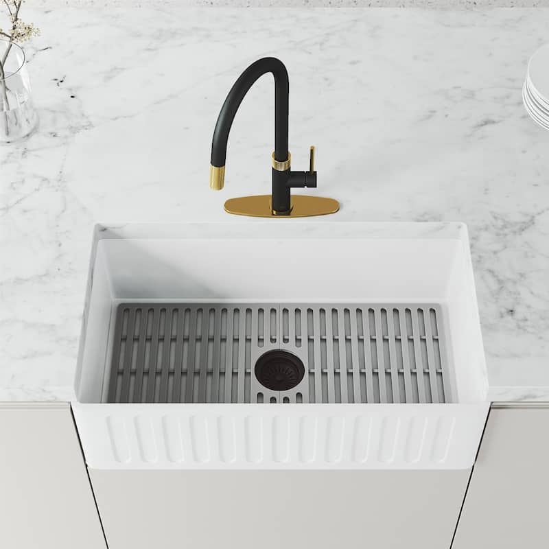 VIGO Bristol 19" H Single Handle Pull-Down Sprayer Kitchen Faucet