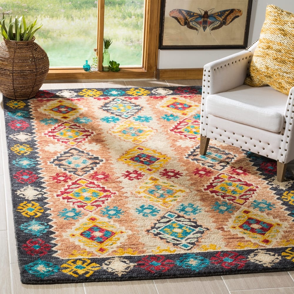 SAFAVIEH Handmade Aspen Burgis Boho Tribal Wool Rug