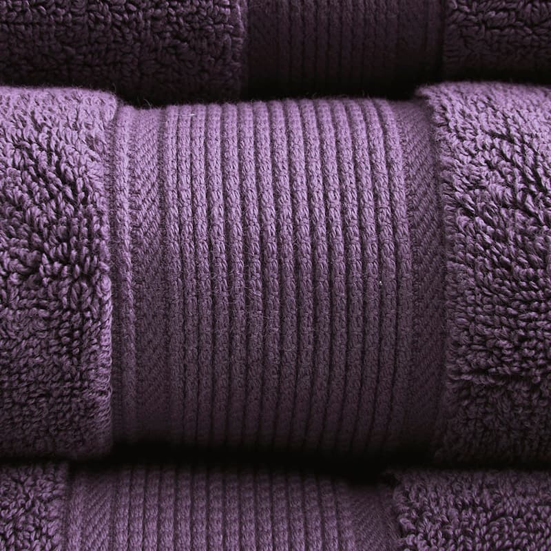 One hundred percent Cotton 8 Piece Antimicrobial Towel Set