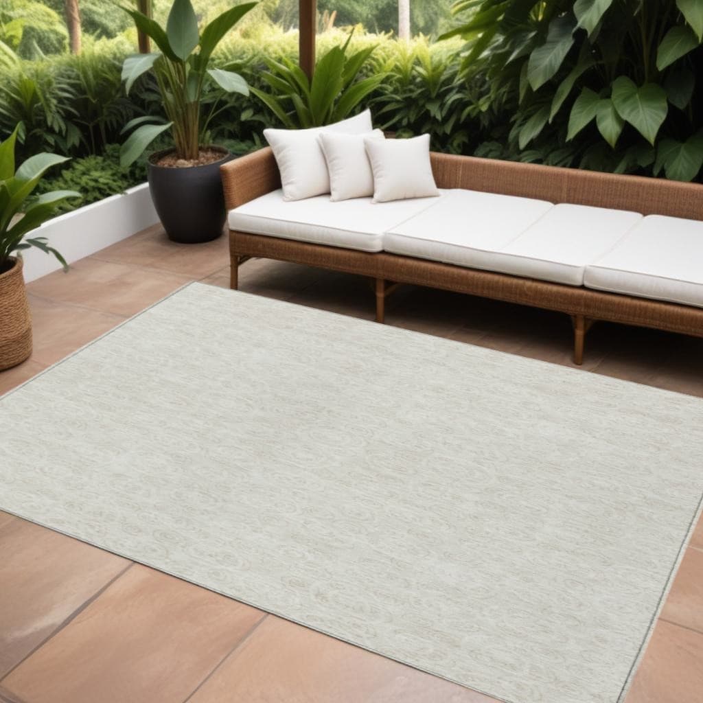 HomeRoots Geometric Transitional Rectangle Outdoor Rug