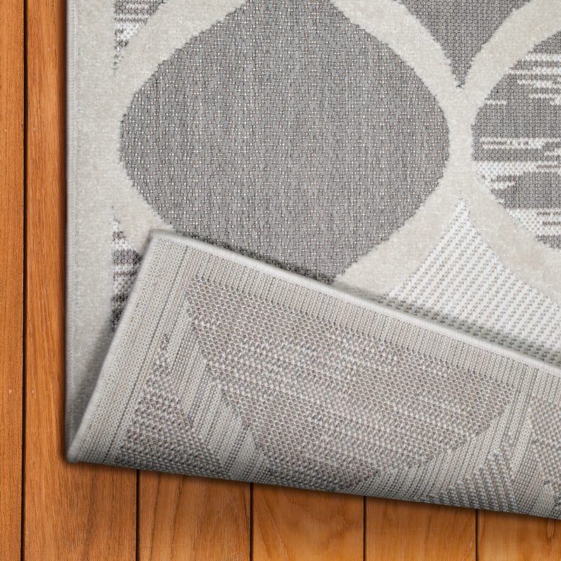 Leick Home Laurus Quatrefoil Indoor Outdoor Area Rug Rectangle 8'X10' and 2'x8' Runner Combo - 8' x 10'