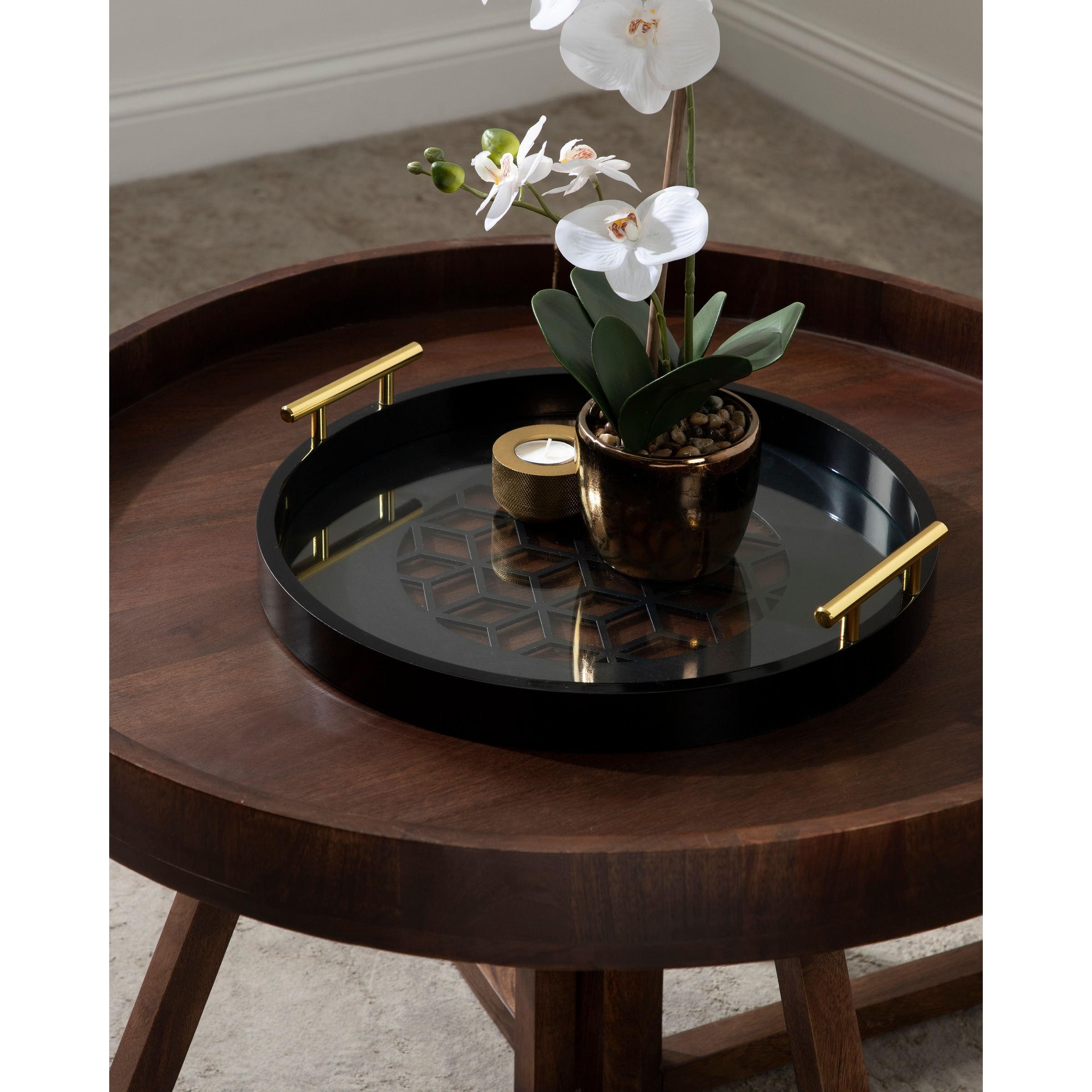 Kate and Laurel Caspen Round Pattern Decorative Metal Handles Tray