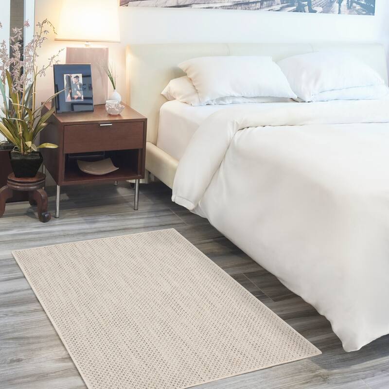Nourison Courtyard Indoor/Outdoor Modern Geometric Area Rug - 3' x 5' Rectangle - Ivory/Silver