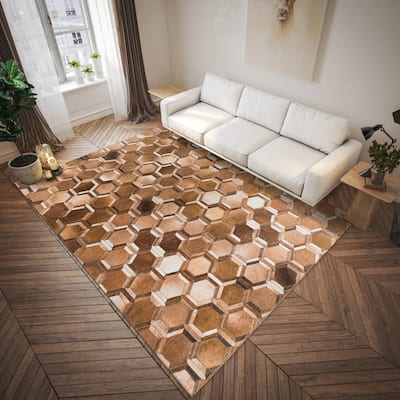 Indoor/ Outdoor Laredo Hexegon Faux Hide Patchwork Washable Area Rug
