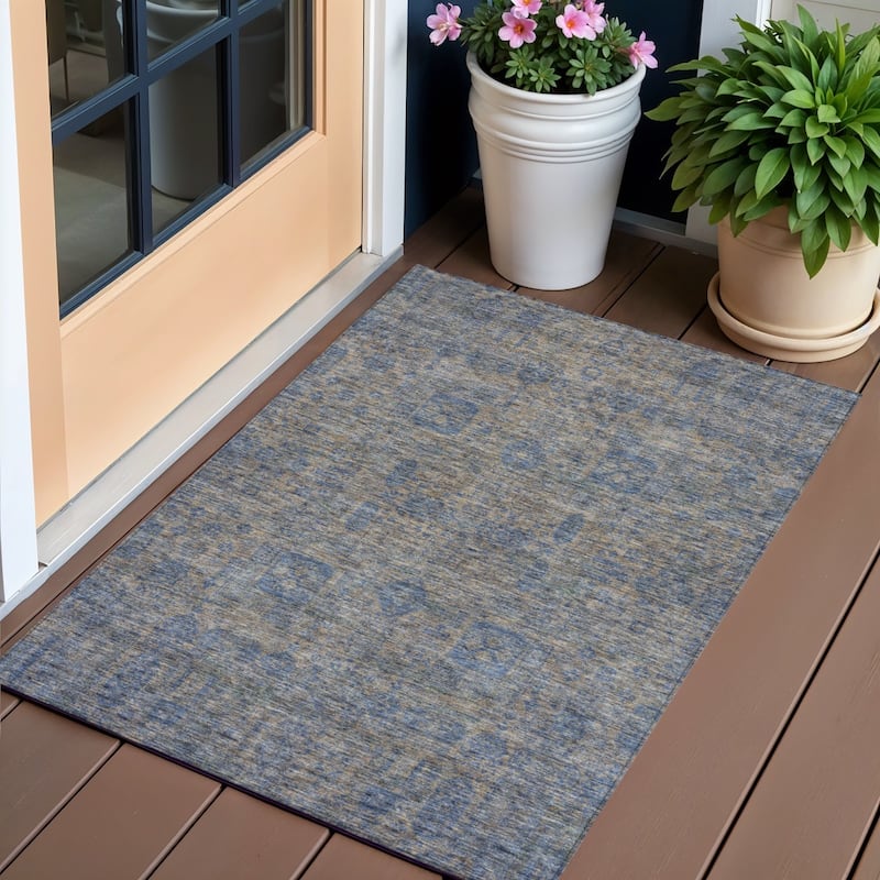 HomeRoots Oriental Transitional Rectangle Outdoor Rug - 3' x 5'