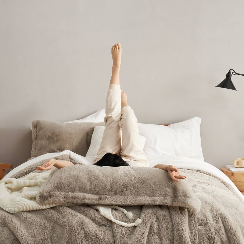 Chunky Bunny - Coma Inducer® Oversized Comforter Set