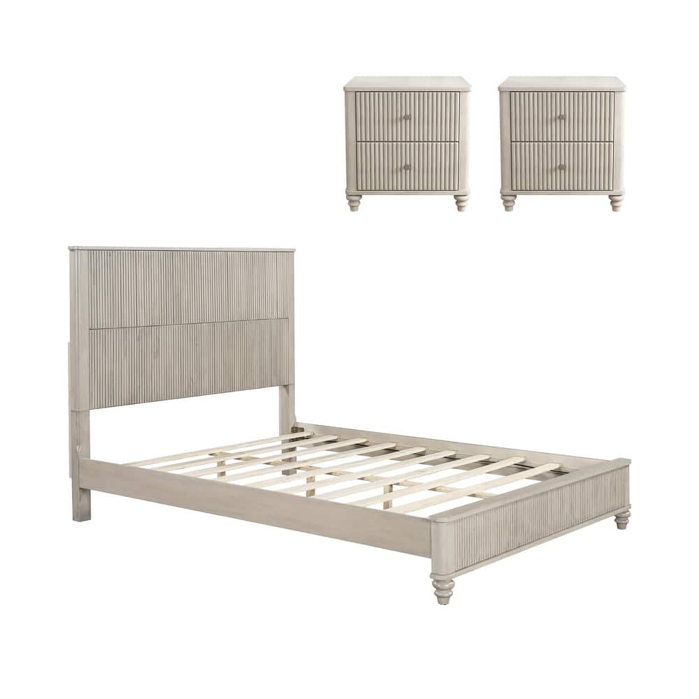 3-Piece Bedroom set with a Queen Size Bed and 2 Nightstands