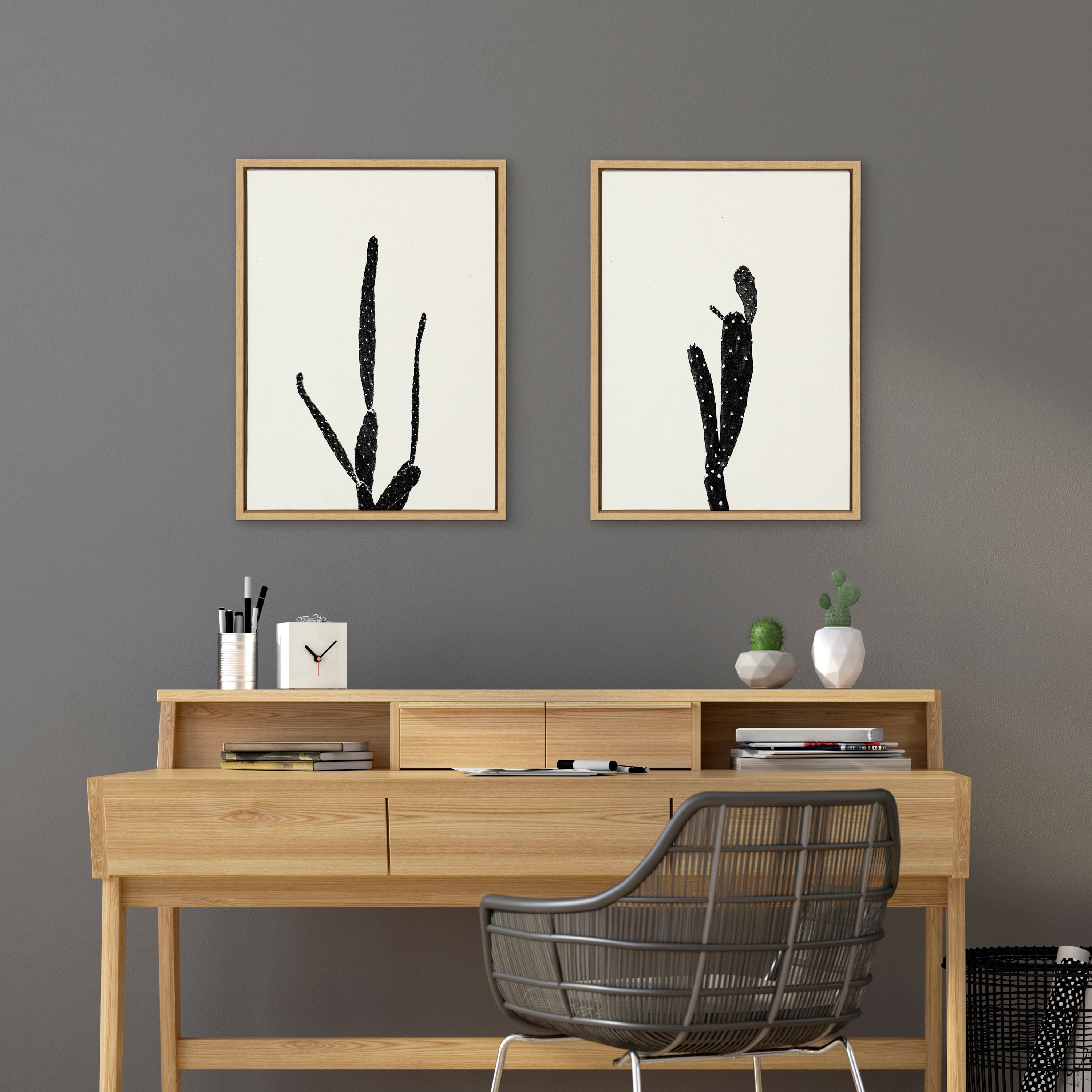 Kate and Laurel Sylvie Cactus Canvas by Stephanie Klatt