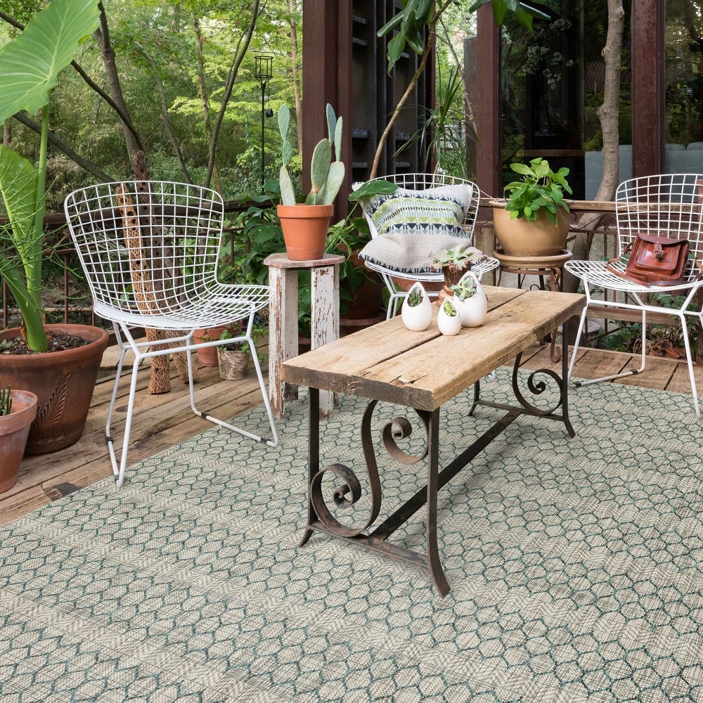 Alexander Home Havannah Indoor/ Outdoor Geometric Rug