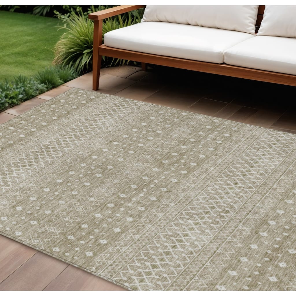 HomeRoots Tribal Transitional Rectangle Outdoor Rug