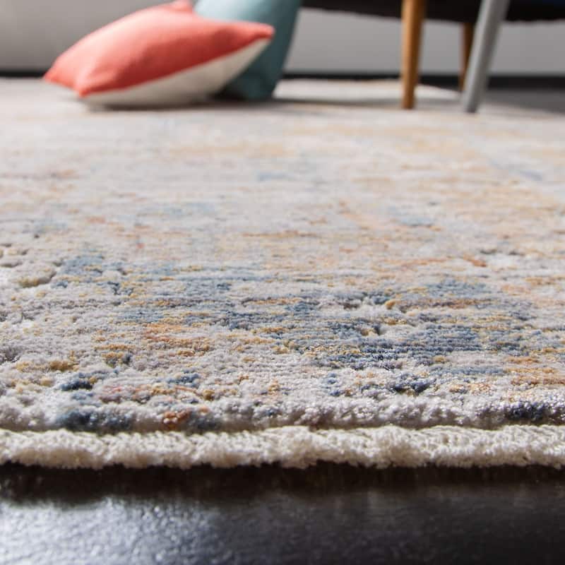 SAFAVIEH Winston Besima Oriental Polyester Rug