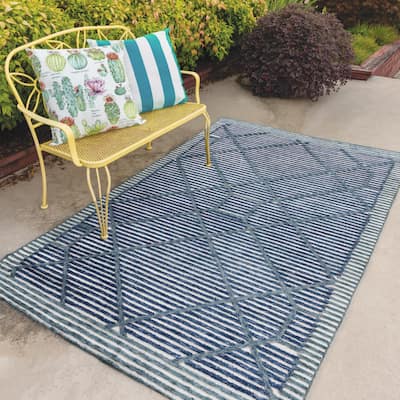 Alora Decor Vista Geometric Hand-tufted Rug