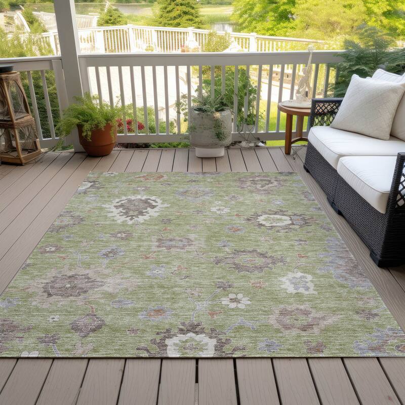 Machine Washable Indoor/ Outdoor Chantille Traditonal Kashan Rug - Aloe - 3' x 5'