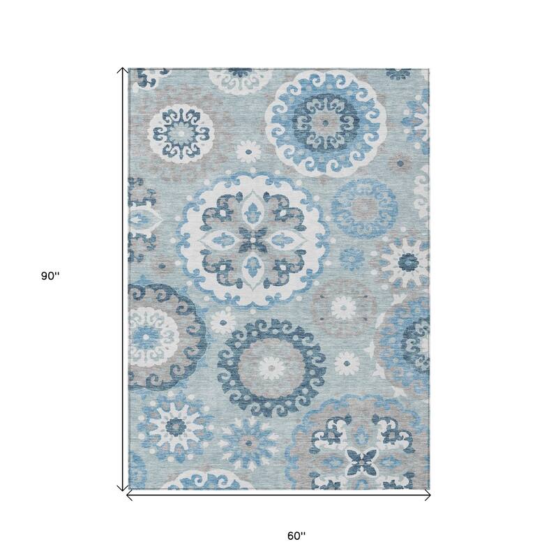 HomeRoots Floral Medallion Transitional Rectangle Outdoor Rug