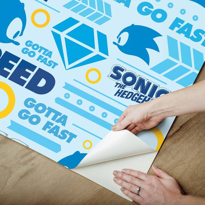 RoomMates Sonic The Hedgehog Gotta Go Fast Peel and Stick Wallpaper
