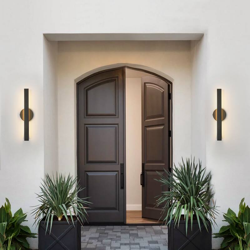 18.3" Modern Black Outdoor Wall Light - 8W 3000K Warm Light, IP54 Waterproof Linear Fixture for Patio & Porch